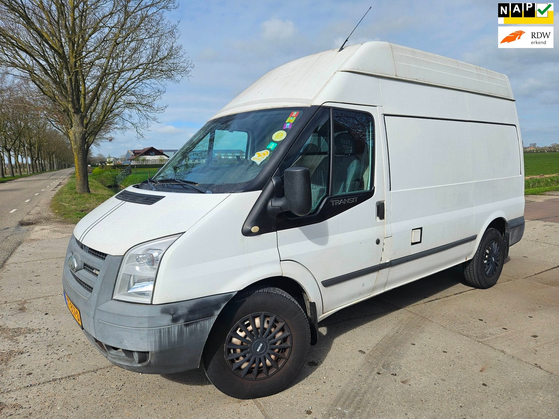 Ford TRANSIT 330M 115 HR 2.4 tdci/ achterwiel aandrijving/ b, Auto's, Bestelauto's, Achterwielaandrijving, Gebruikt, 4 cilinders