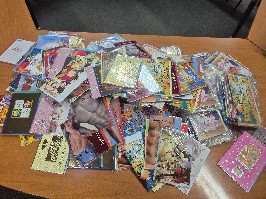 600 wenskaarten, Diversen, Wenskaarten, Ophalen of Verzenden, Nieuw