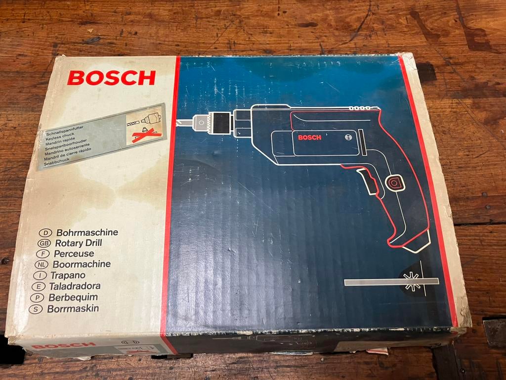 Bosch boormachine-Profesionele serie, Doe-het-zelf en Verbouw, Gereedschap | Boormachines, Ophalen of Verzenden, Nieuw, Boormachine