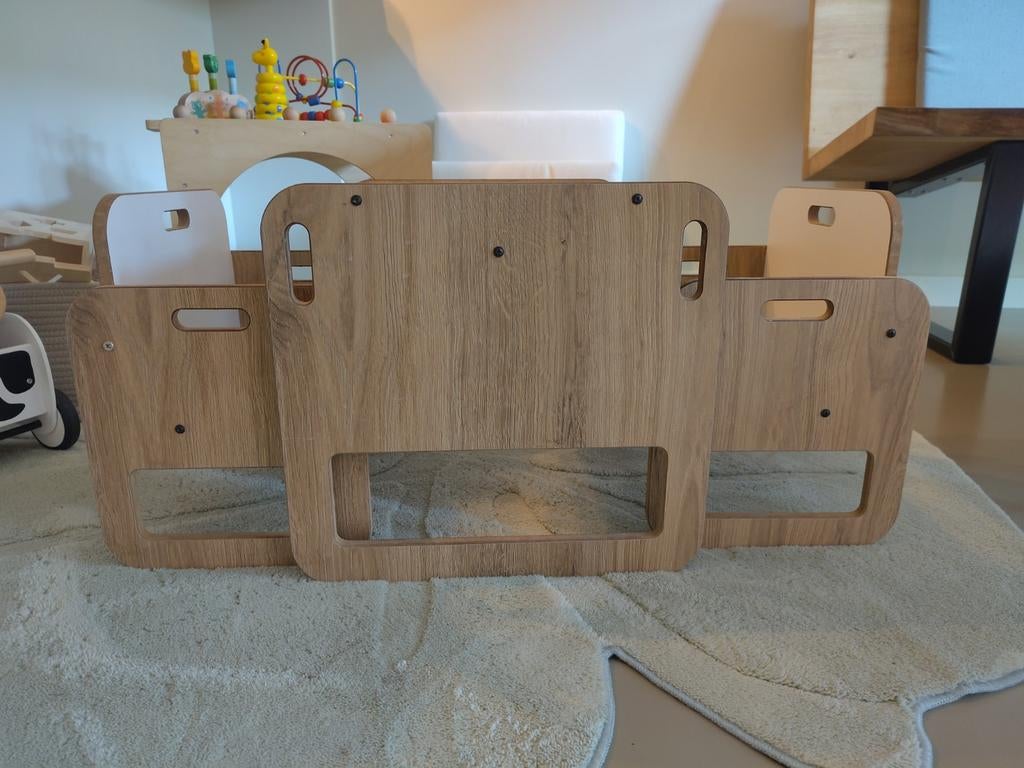 Kinder tafeltje met 2 stoeltjes, Ophalen, Gebruikt, Tafel(s) en Stoel(en)