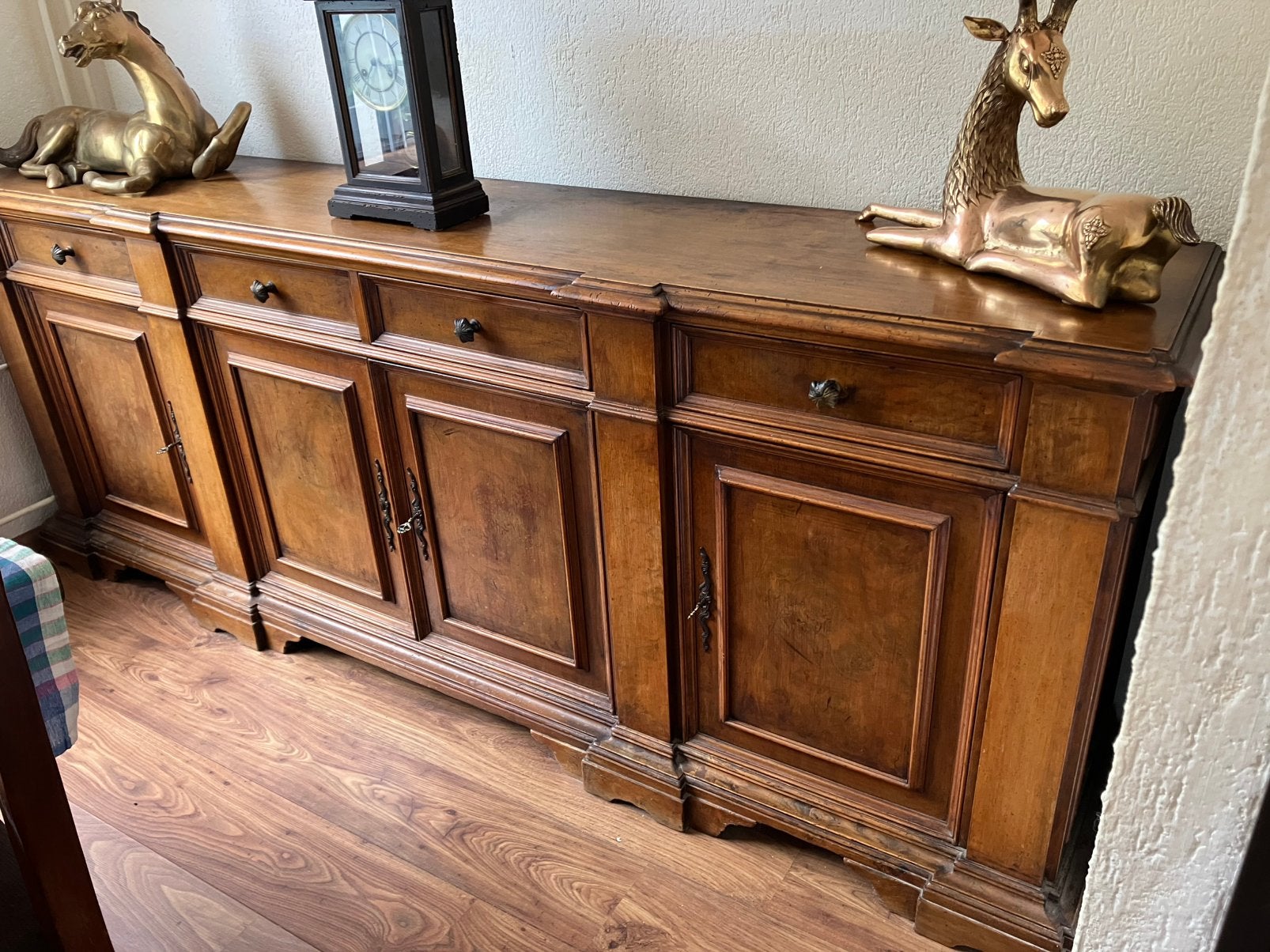 Dressoir 4 deuren - eikenhout, Eikenhout, Ophalen of Verzenden, Zo goed als nieuw, 200 cm of meer