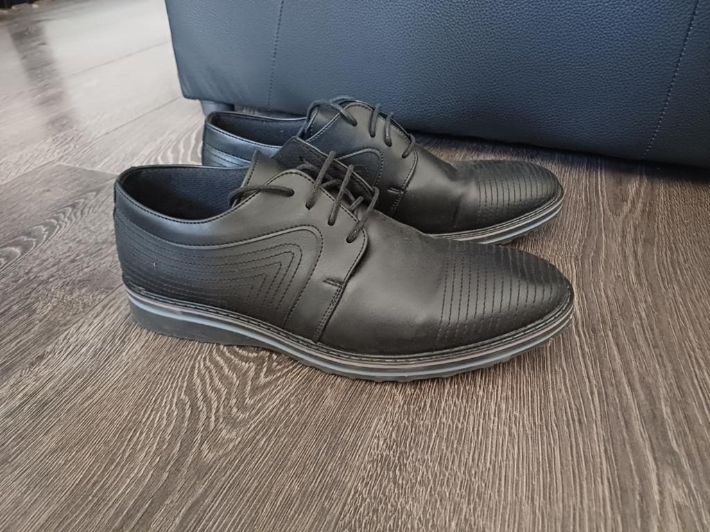 Nette zwarte veterschoenen van Conteyner, maat 44, Zwart, Ophalen of Verzenden, Zo goed als nieuw, Conteyner