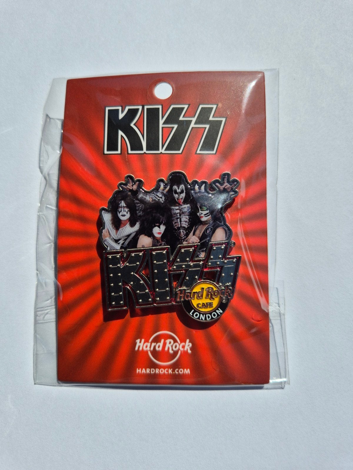 KISS Hard Rock Cafe London Signature Series Pin, Verzamelen, Ophalen of Verzenden, Nieuw, Overige onderwerpen, Speldje of Pin