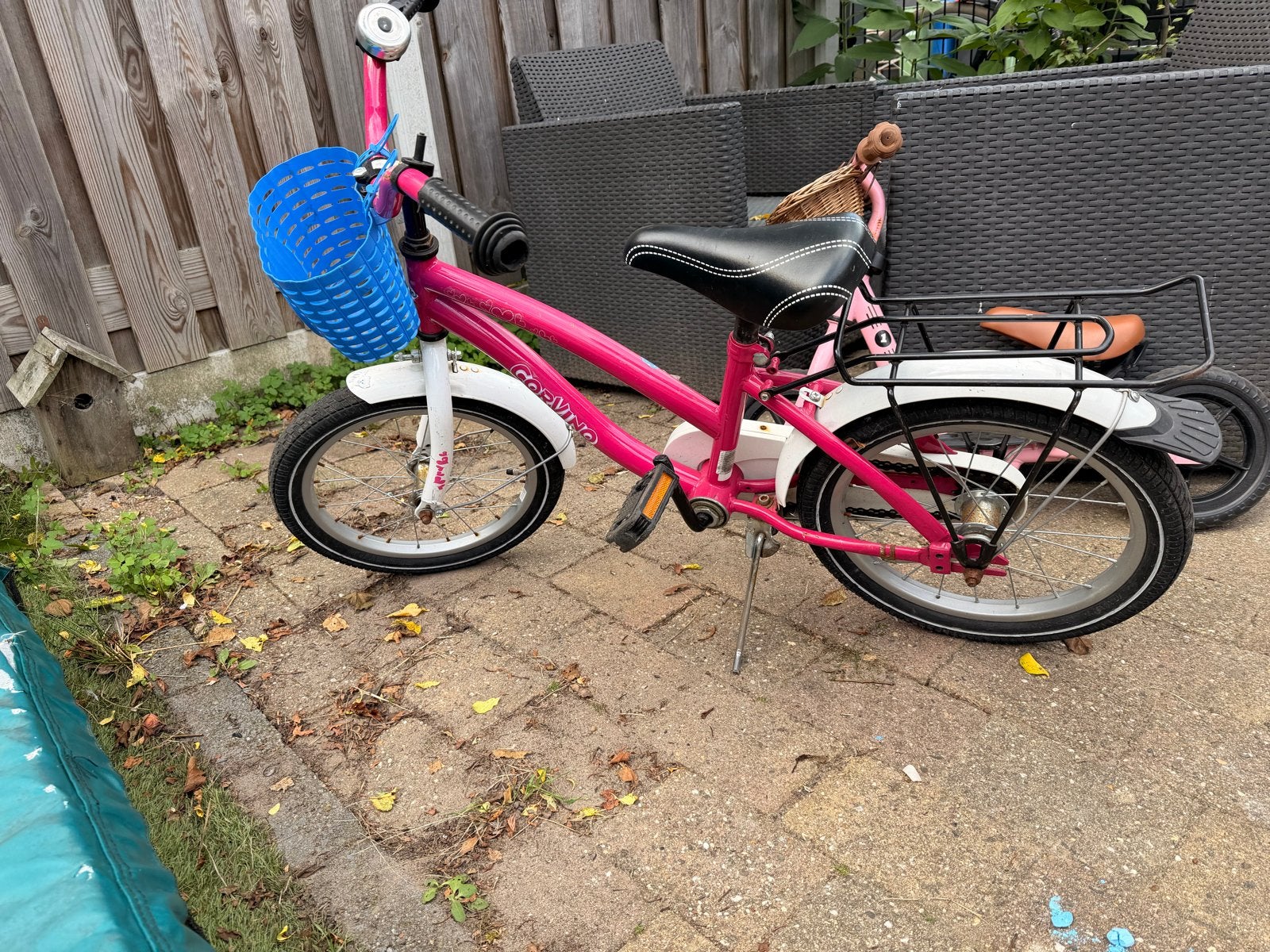 Roze Corvino kinderfiets met mandje, Ophalen, Gebruikt, Terugtraprem, 16 tot 20 inch