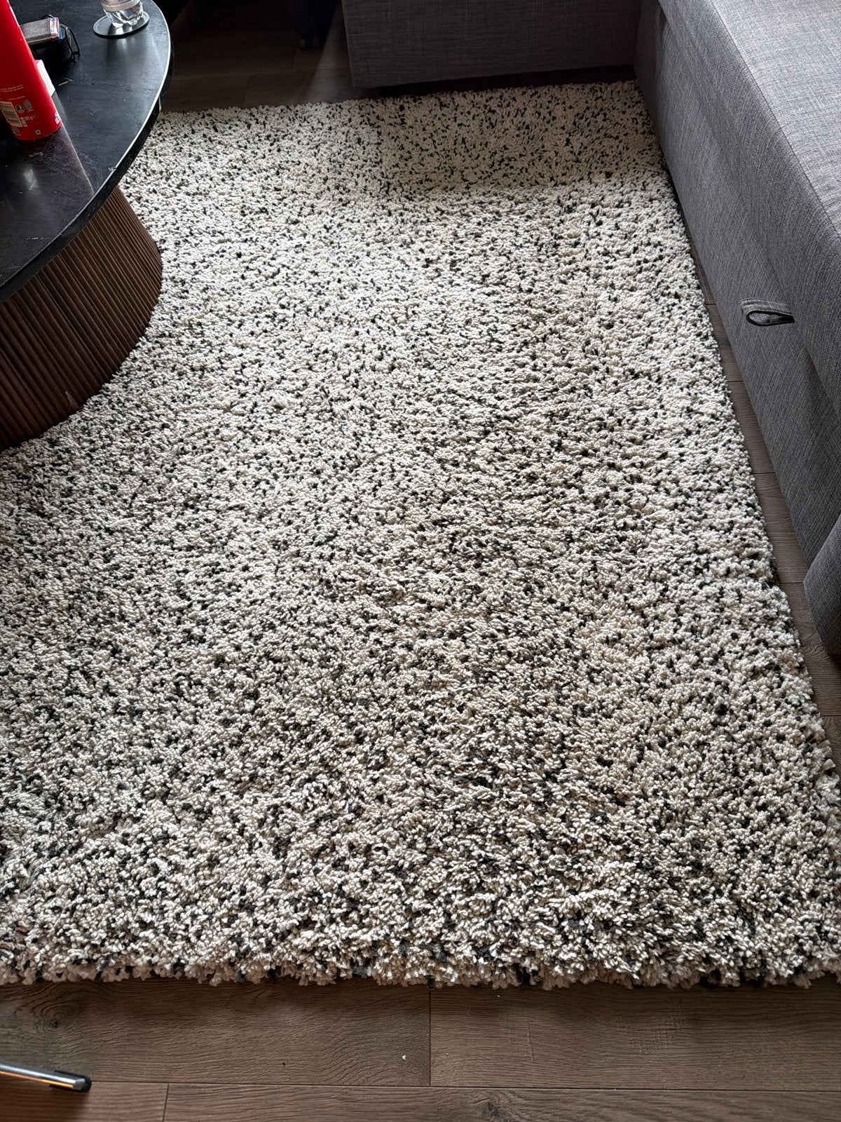 IKEA VINDUM hoogpolig vloerkleed, wit/zwart, 133x195 cm, 100 tot 150 cm, Wit, Ophalen of Verzenden, Zo goed als nieuw