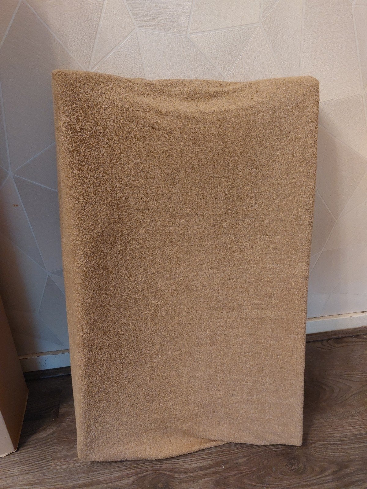 aankleedkussen met 2 hoezen taupe, Ophalen, Zo goed als nieuw, Aankleedkussen