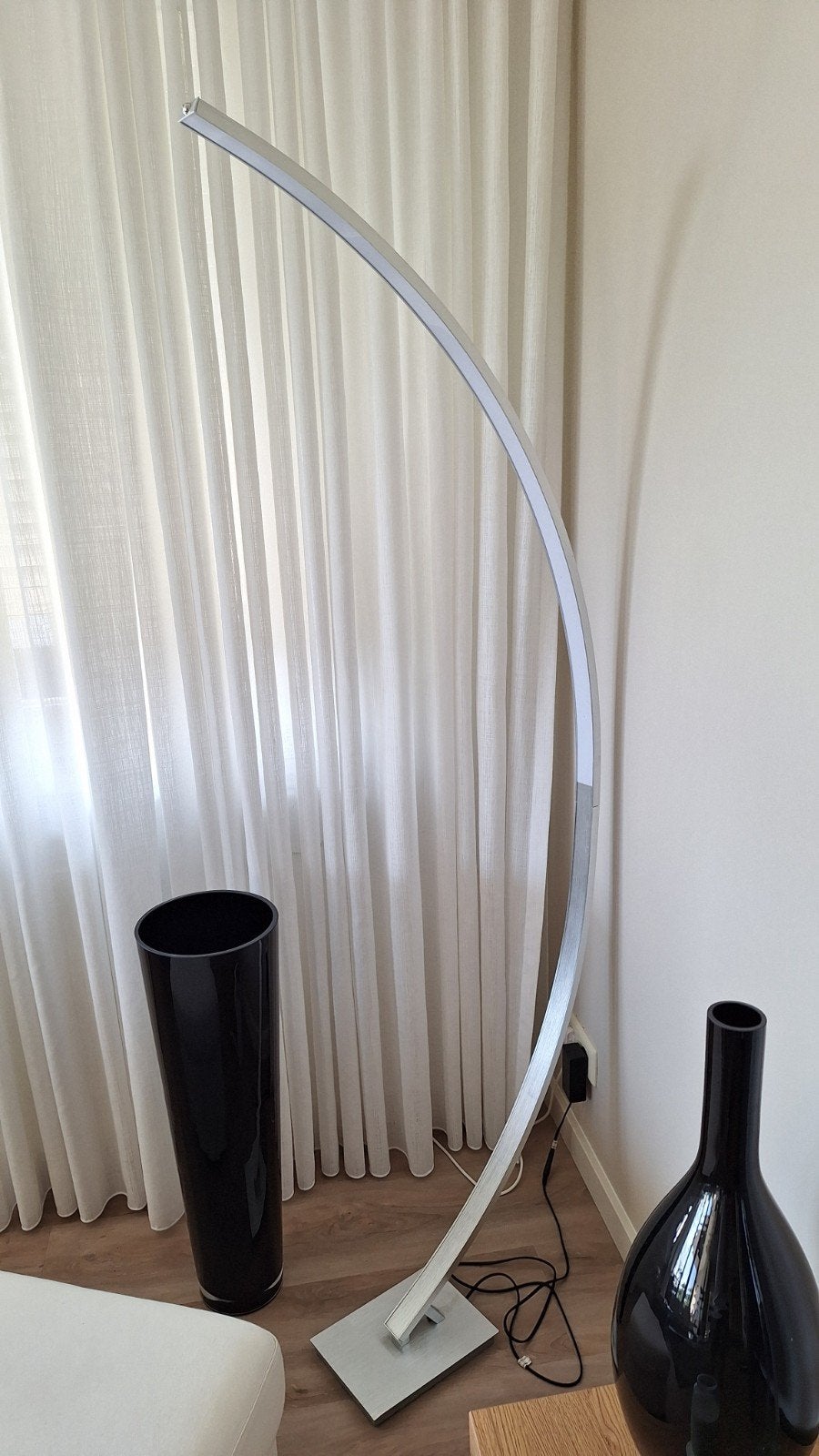 Staande design ledlamp, Ophalen, Zo goed als nieuw, Metaal, Modern