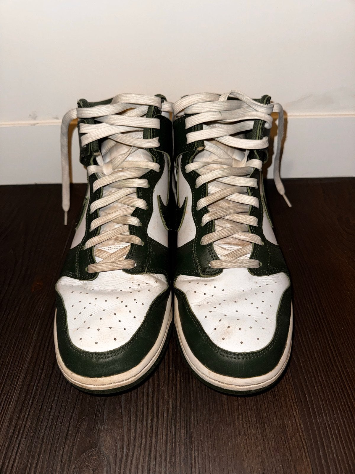 Nike Dunk High Groen Wit Maat 45, Kleding | Heren, Ophalen of Verzenden, Gedragen, Overige kleuren, Sneakers of Gympen