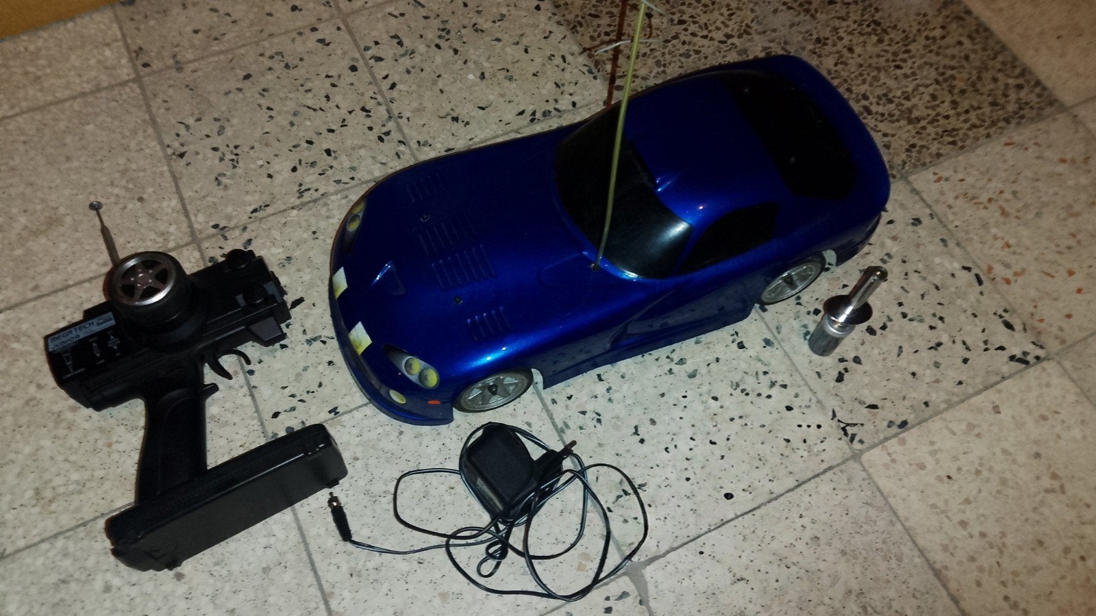 1:10 Protech Viper Nitro, Ophalen, Gebruikt, Schaal 1:10, Auto onroad