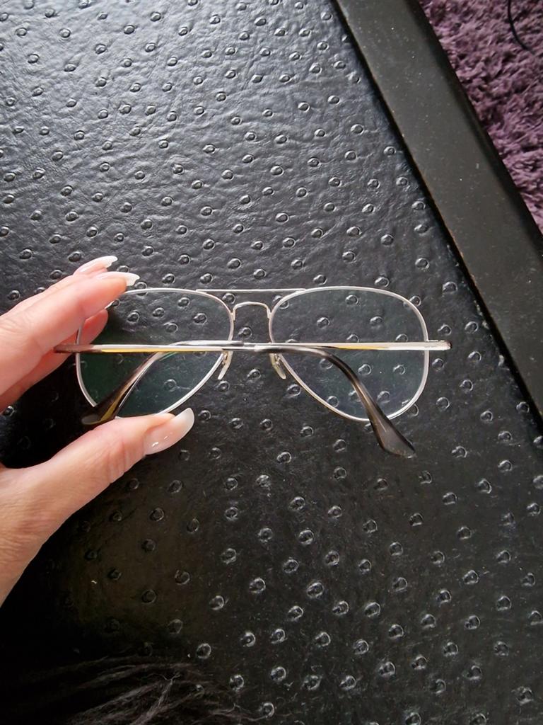 Dames Ray Ban brilmontuur, Sieraden, Tassen en Uiterlijk, Zonnebrillen en Brillen | Dames, Ophalen of Verzenden, Zo goed als nieuw