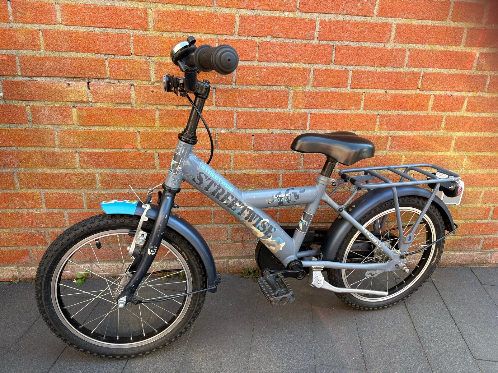 Kinderfiets Loekie Streetwise 16 inch, Ophalen, Gebruikt, Terugtraprem, 16 tot 20 inch