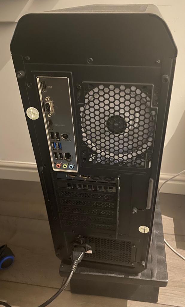 Game Pc, Computers en Software, Desktop Pc's, Zo goed als nieuw, 4 Ghz of meer, SSD, 16 GB, Met videokaart, Gaming, Ophalen