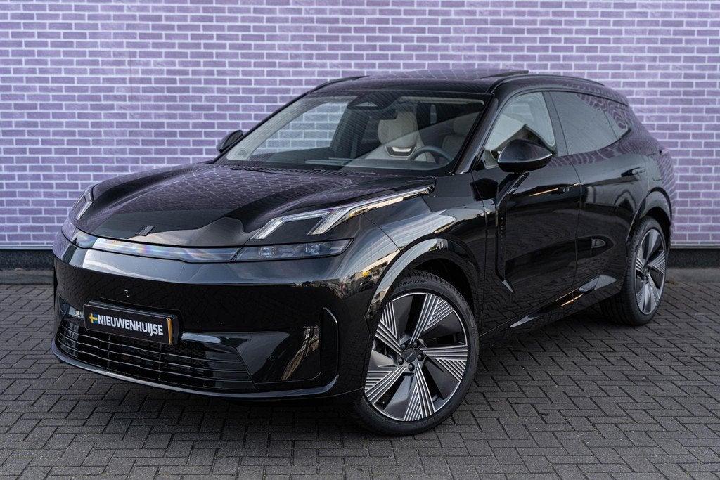 Lynk & Co 08 1.5 More PHEV | Adaptive Cruise Control | Stoel, 12 maanden, Euro 6, Zwart, Plug-in hybride