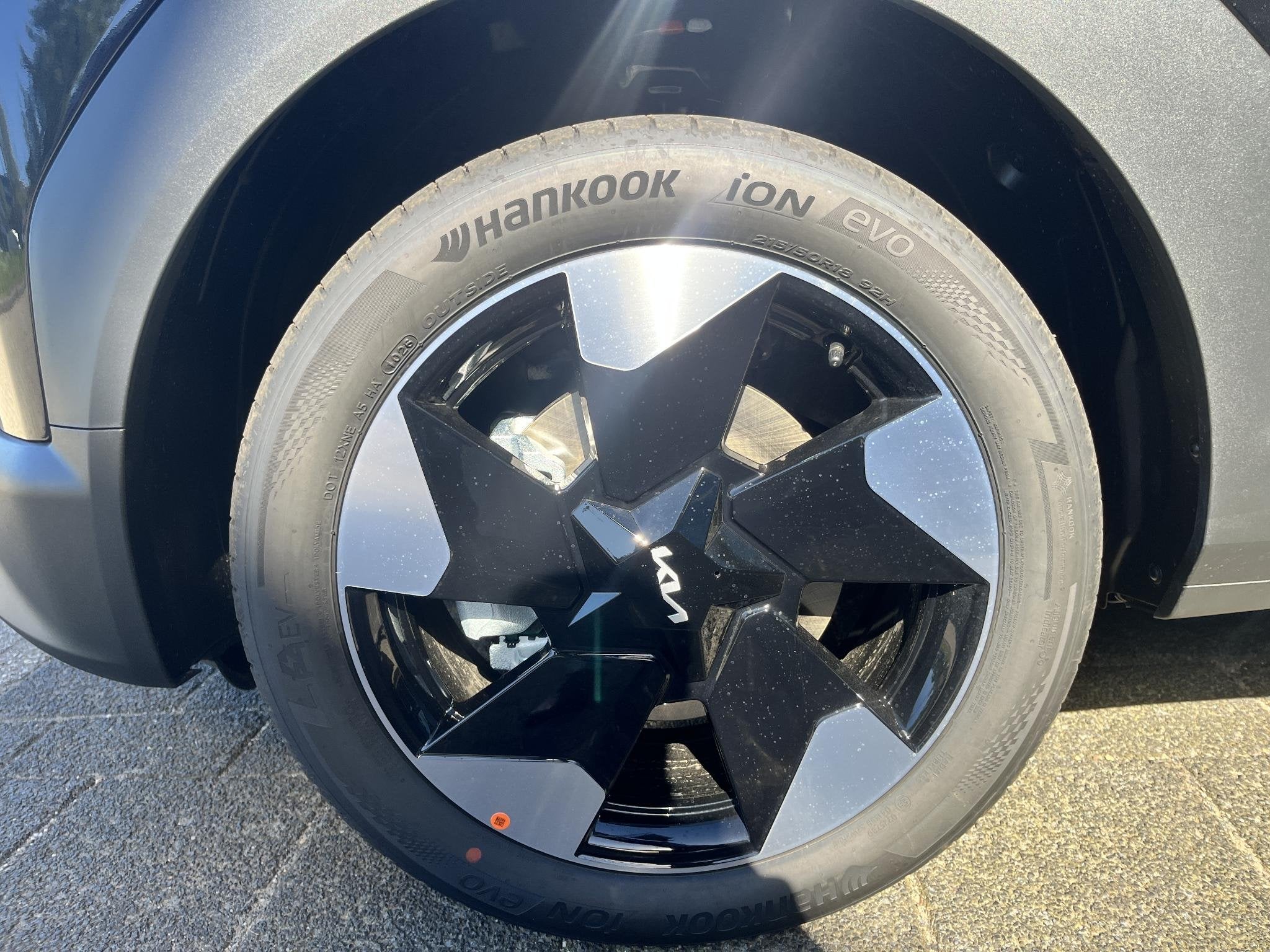 Kia EV2 Plus 42.2 kWh , Snel Leverbaar! Inclusief 3000 Euro, Auto's, Stof, Overige modellen, 1545 kg, Nieuw
