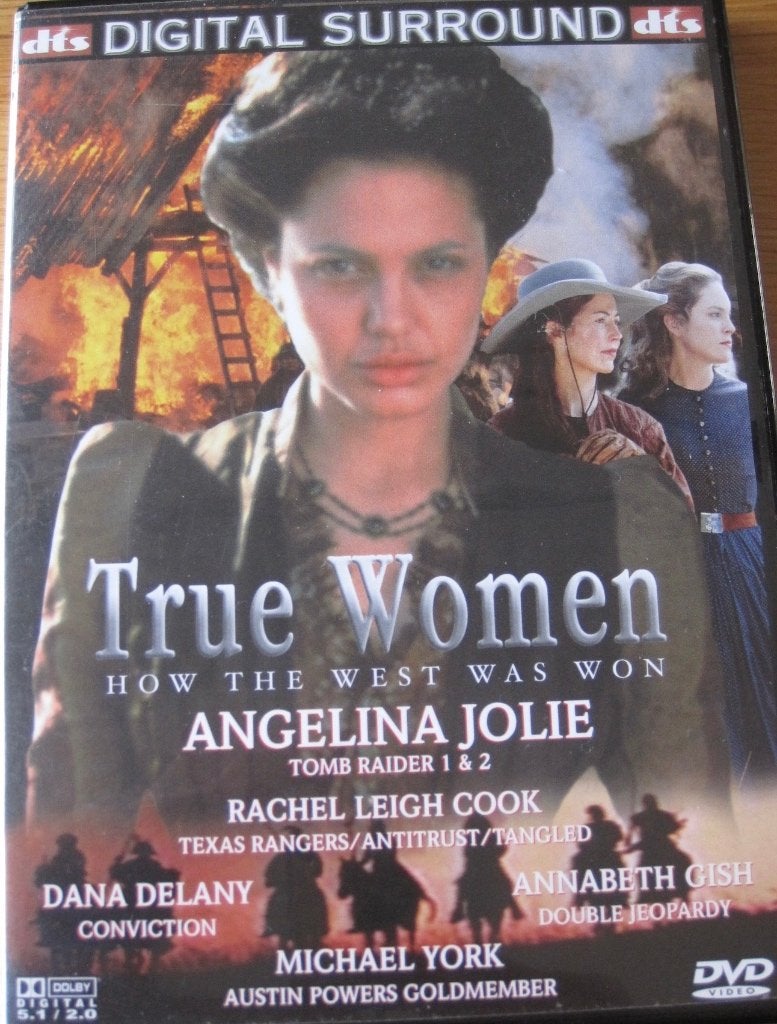 miniserie True Women met Angelina Jolie - 1997, Vanaf 12 jaar, Ophalen of Verzenden, Zo goed als nieuw, Historisch of Kostuumdrama