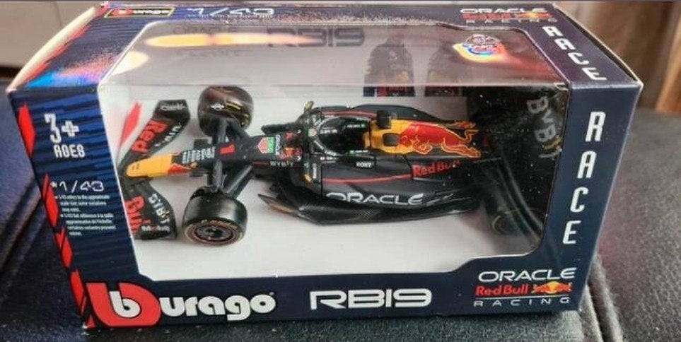 Aanbieding Bburago RB19 VERSTAPPEN 2023 nieuw in doosje, Ophalen of Verzenden, Nieuw, Auto, Overige merken