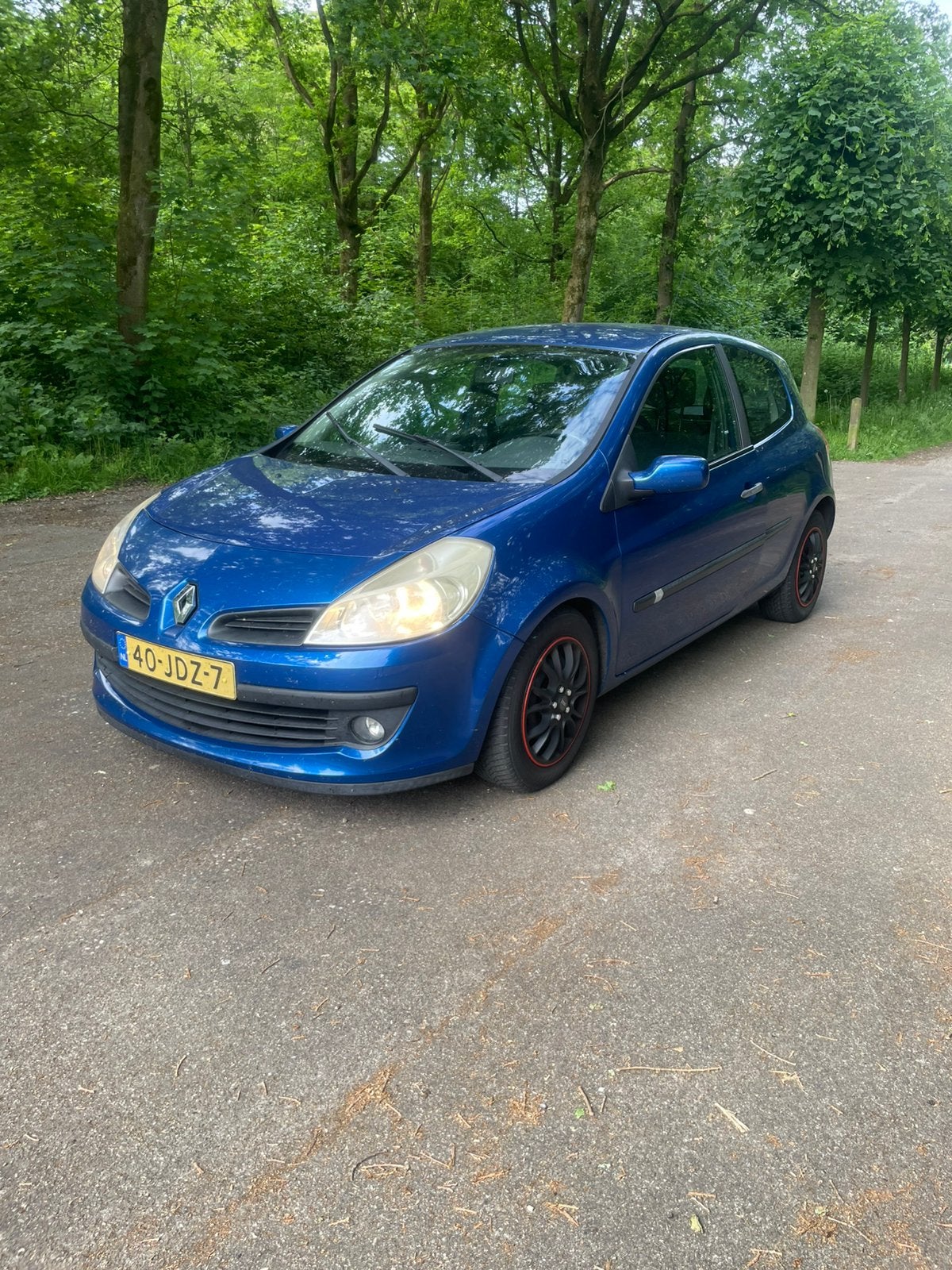Renault Clio 1.2 TCE 3-DRS 2009 Blauw KRIJGT NIEUWE APK, Voorwielaandrijving, 535 kg, 4 cilinders, Blauw