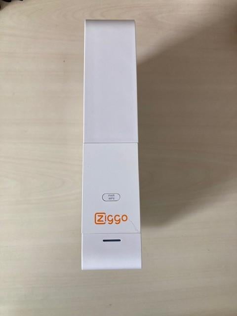 Ziggo modem compleet 2 stuks. €5,00 per stuk, Computers en Software, Routers en Modems, Ophalen of Verzenden, Gebruikt, Router met modem