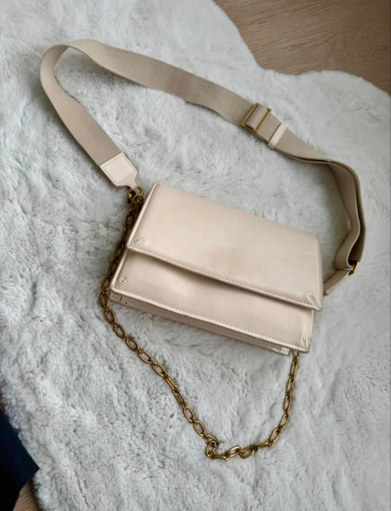 Crème kleurige Zara tas, Ophalen of Verzenden, Zo goed als nieuw, Beige, Schoudertasje