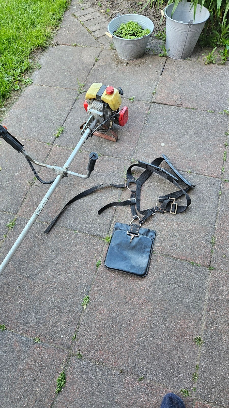 Bosmaaier Mitsubishi T200, Ophalen of Verzenden