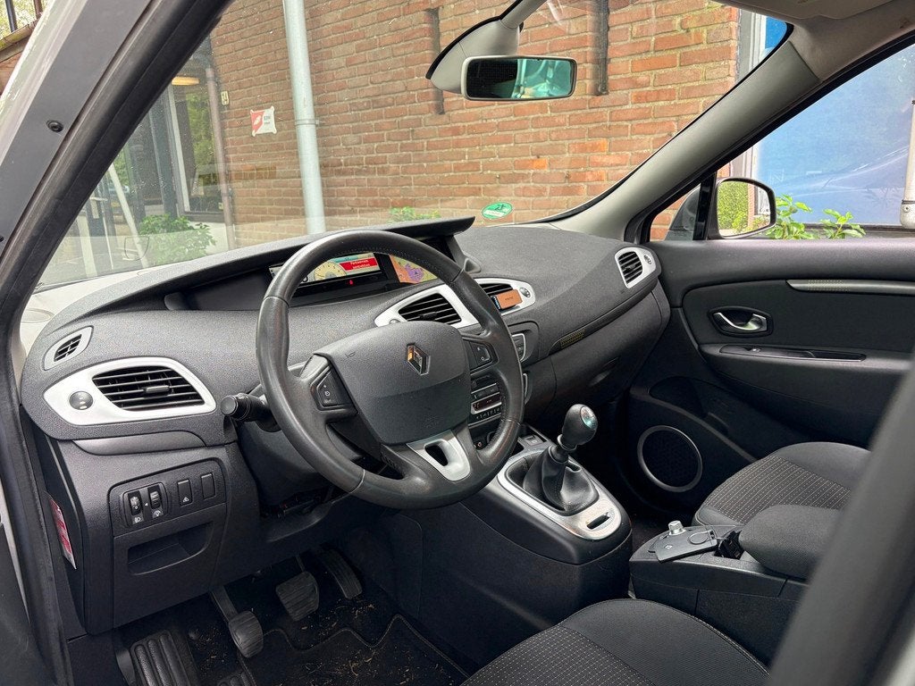 Renault Scénic 1.4 TCE Dynamique|Handel/Export|, Auto's, Renault, Voorwielaandrijving, Euro 5, Stof, Gebruikt