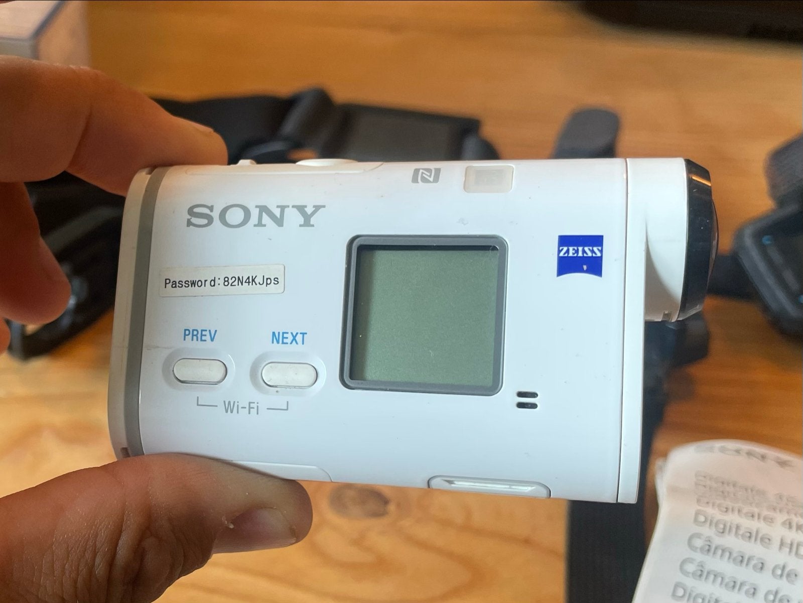Sony FDR-X1000V 4K Action Cam met accessoires, Ophalen, Zo goed als nieuw, Sony
