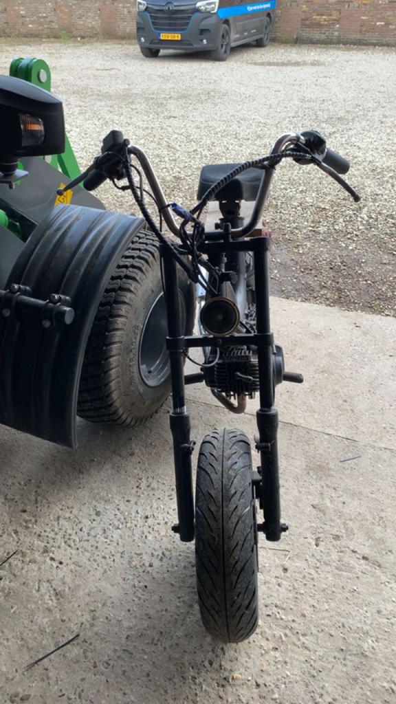 Tomos youngster, Fietsen en Brommers, Brommers | Tomos, Ophalen, Gebruikt, Standard