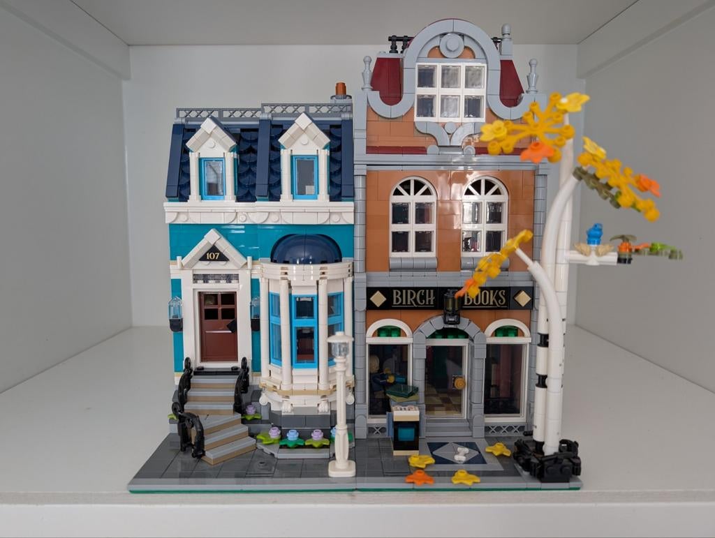 Lego 10270 Bookshop Modular - Inclusief doos en instructies, Kinderen en Baby's, Speelgoed | Duplo en Lego, Ophalen, Compleet