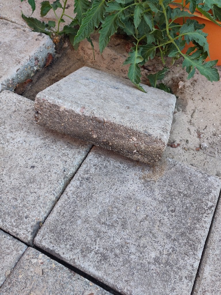 92 stoeptegels 30x30 cm,  extra dik 7,5 cm, Ophalen, Gebruikt, 5 tot 10 m², Beton