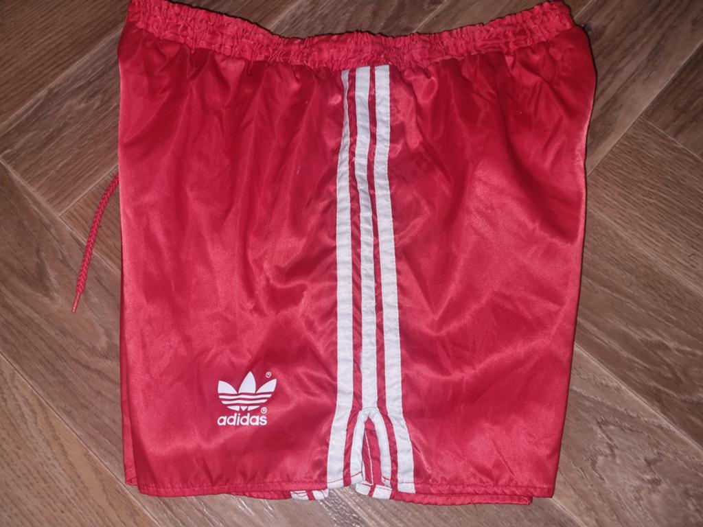 Adidas vintage sportbroekje., Maat 52/54 (L), Ophalen of Verzenden, Zo goed als nieuw, Adidas