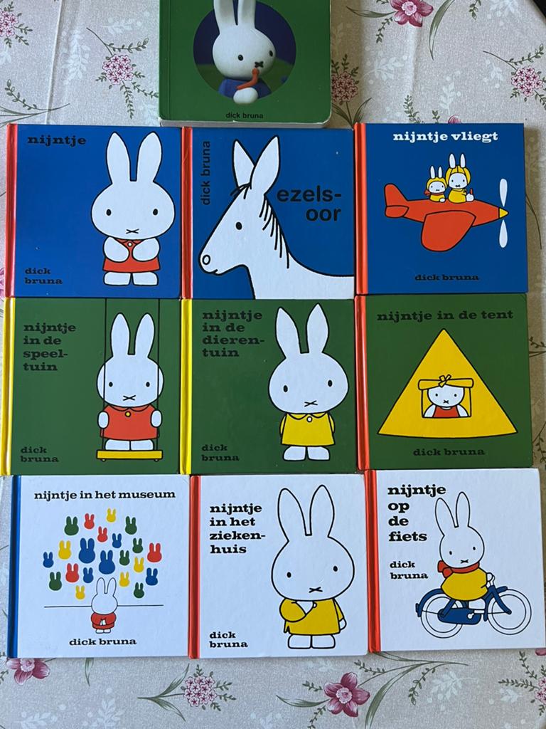 Nijntje dick bruna boekjes, Boeken, Ophalen of Verzenden, Zo goed als nieuw
