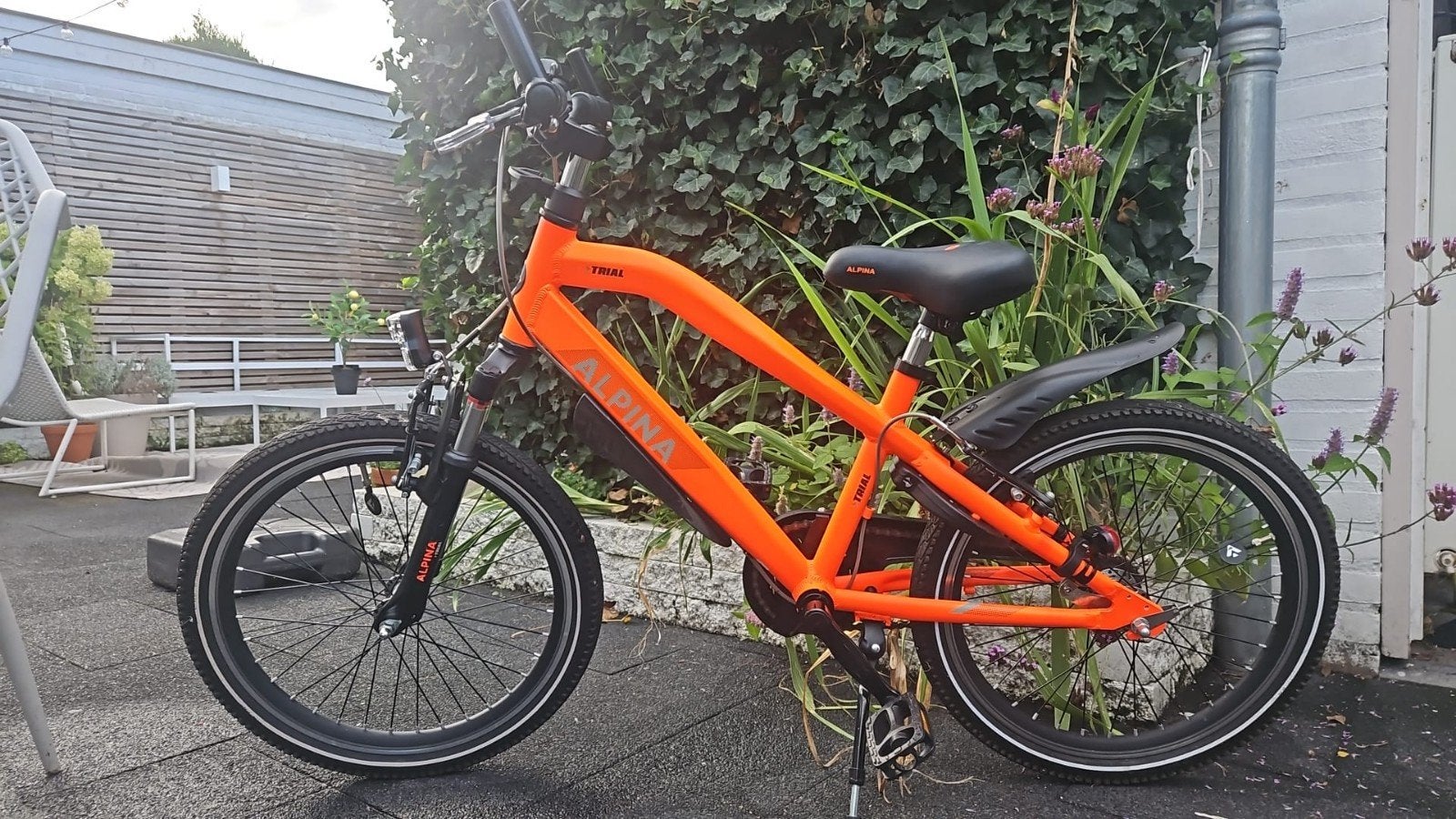 Alpina Trial 20 inch jongensfiets - Neon Oranje, Fietsen en Brommers, Velgrem, Minder dan 49 cm, Zo goed als nieuw, Ophalen