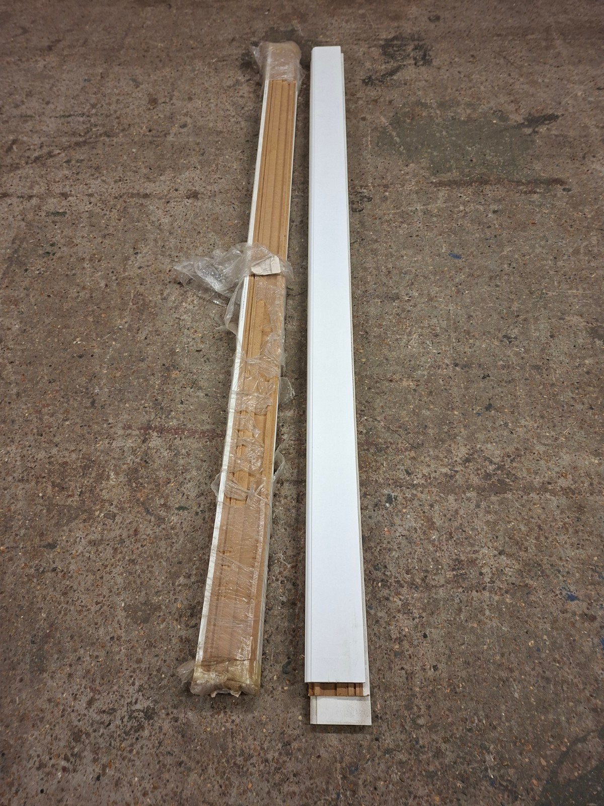 Nieuwe MDF plinten, 20x120x2400 mm, 9 stuks, Ophalen, Nieuw, Mdf, 200 tot 250 cm