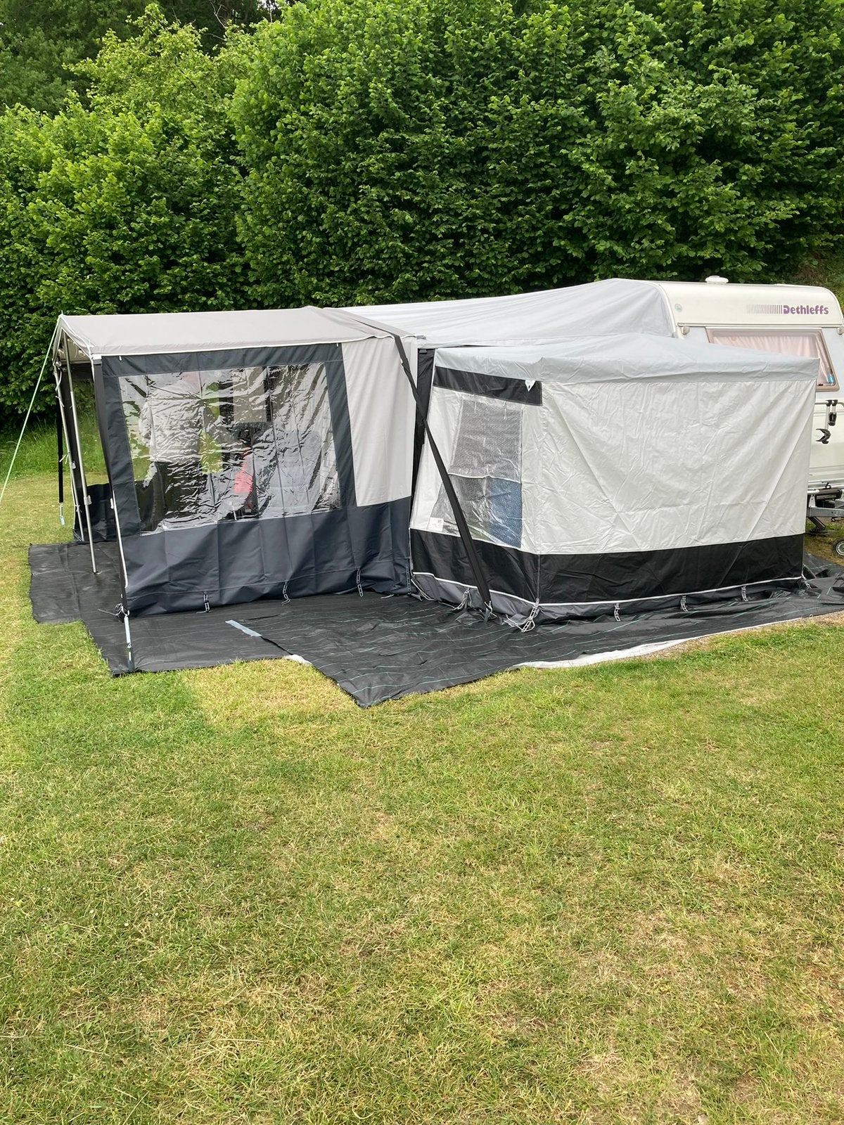 Te koop caravan Dethleffs met zgan voortent,uitbouw,luifel, Vast bed, Tot en met 3, Particulier, Dethleffs