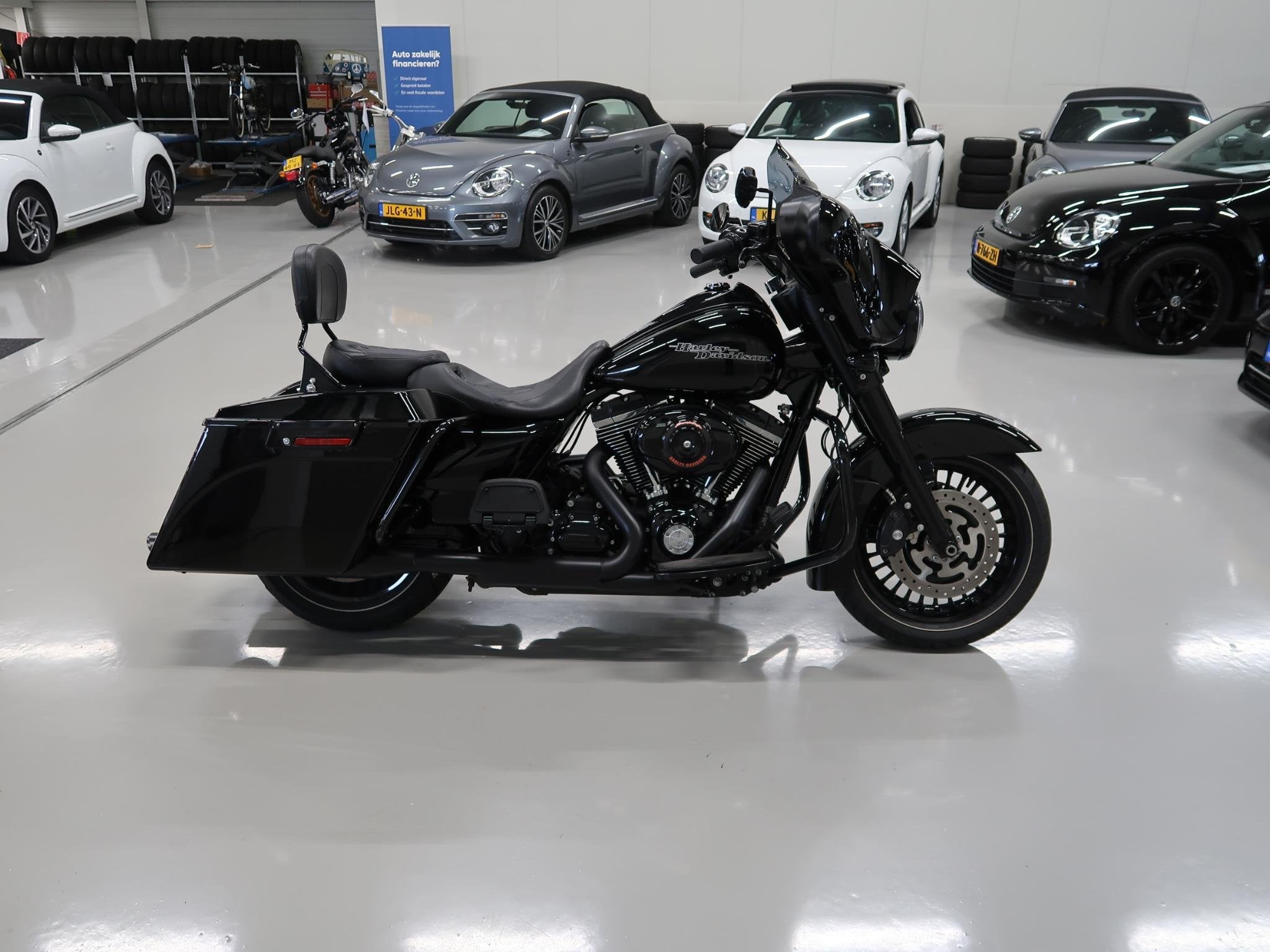 Harley Davidson 103 FLHTCU Electra Glide Ultra Classic Tour, Motoren, Motoren | Harley-Davidson, Laan van Vredenoord 33
2289 DA  Rijswijk, NL