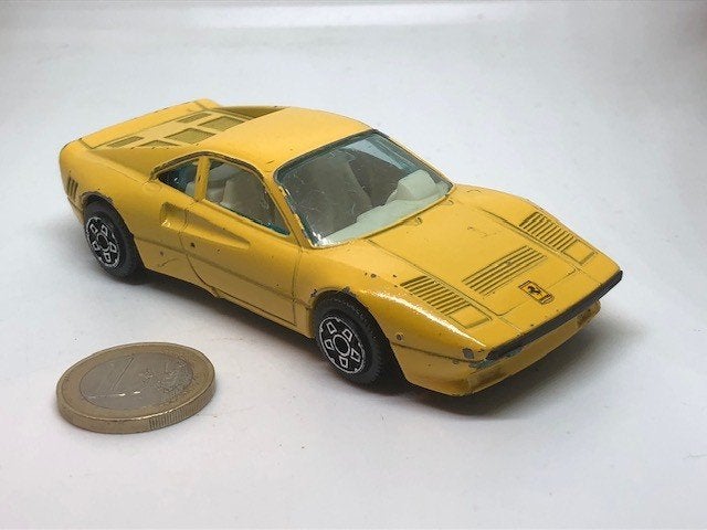 Ferrari GTO Geel, Bburago, Ophalen of Verzenden, Gebruikt, Auto, Overige merken