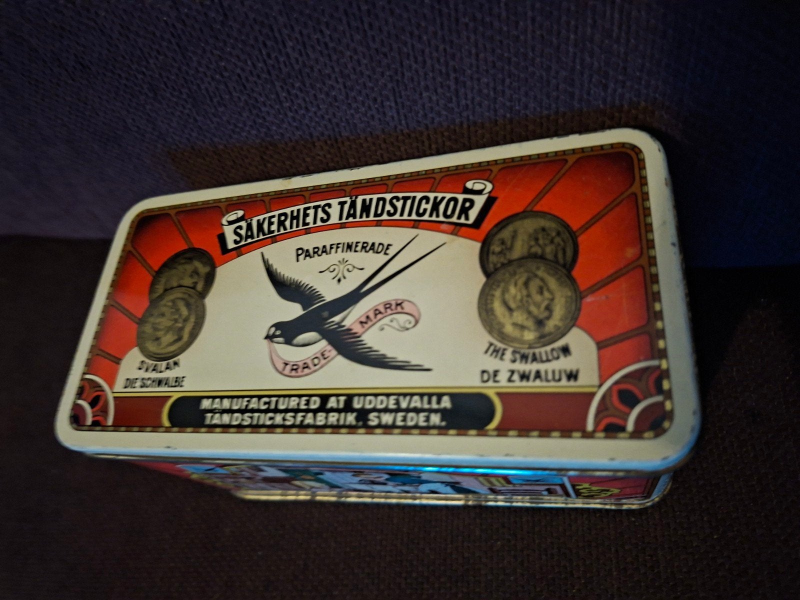 vintage zwaluw blik lucifers, Verzamelen, Ophalen of Verzenden, Zo goed als nieuw, Overige