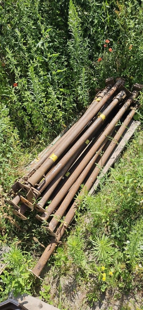 Stutten / stempels / bouwstempels / schroefstempels €10 pst, Ophalen, Gebruikt, Overige typen, 2 tot 5 meter