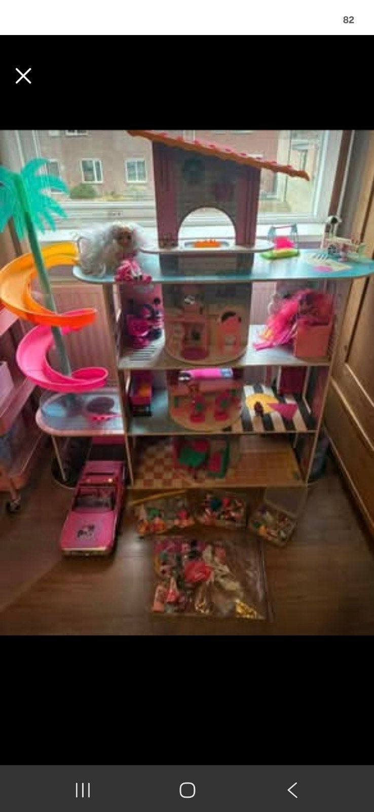 Poppenhuis van lol, Ophalen, Poppenhuis
