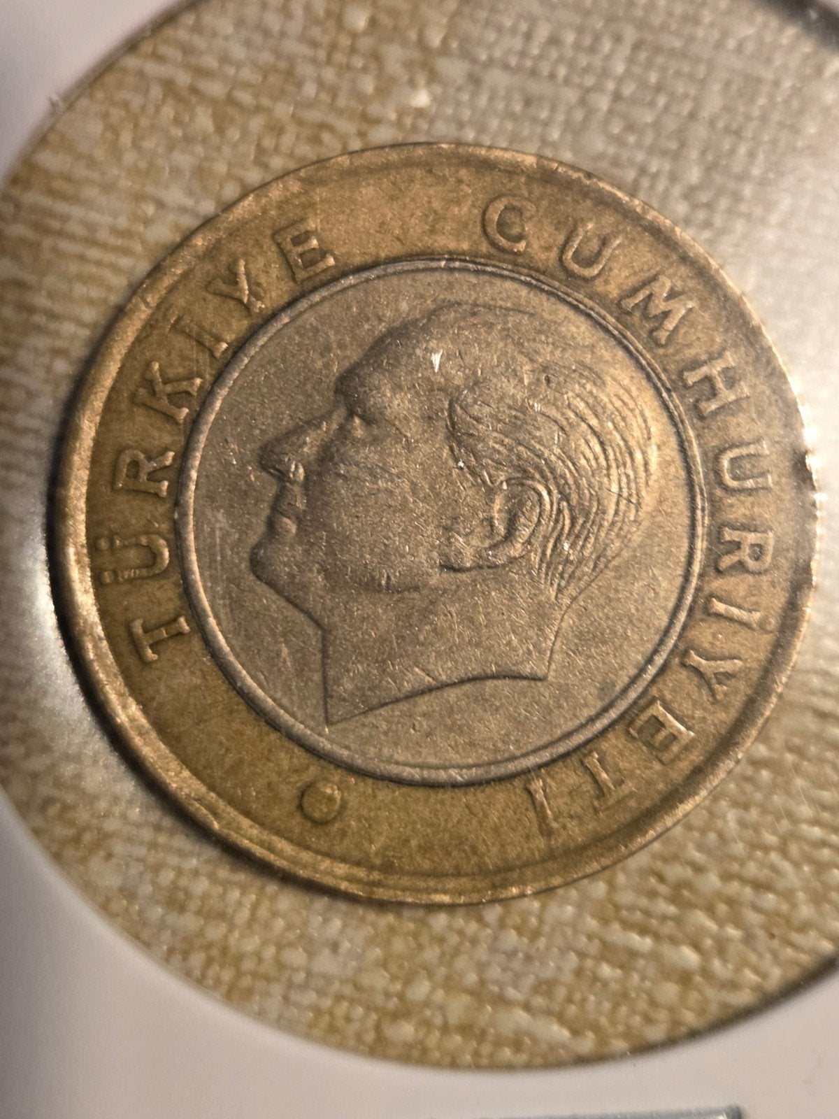 Turkse 1 Lira munt (2009) - Atatürk, Ophalen of Verzenden, Midden-Oosten
