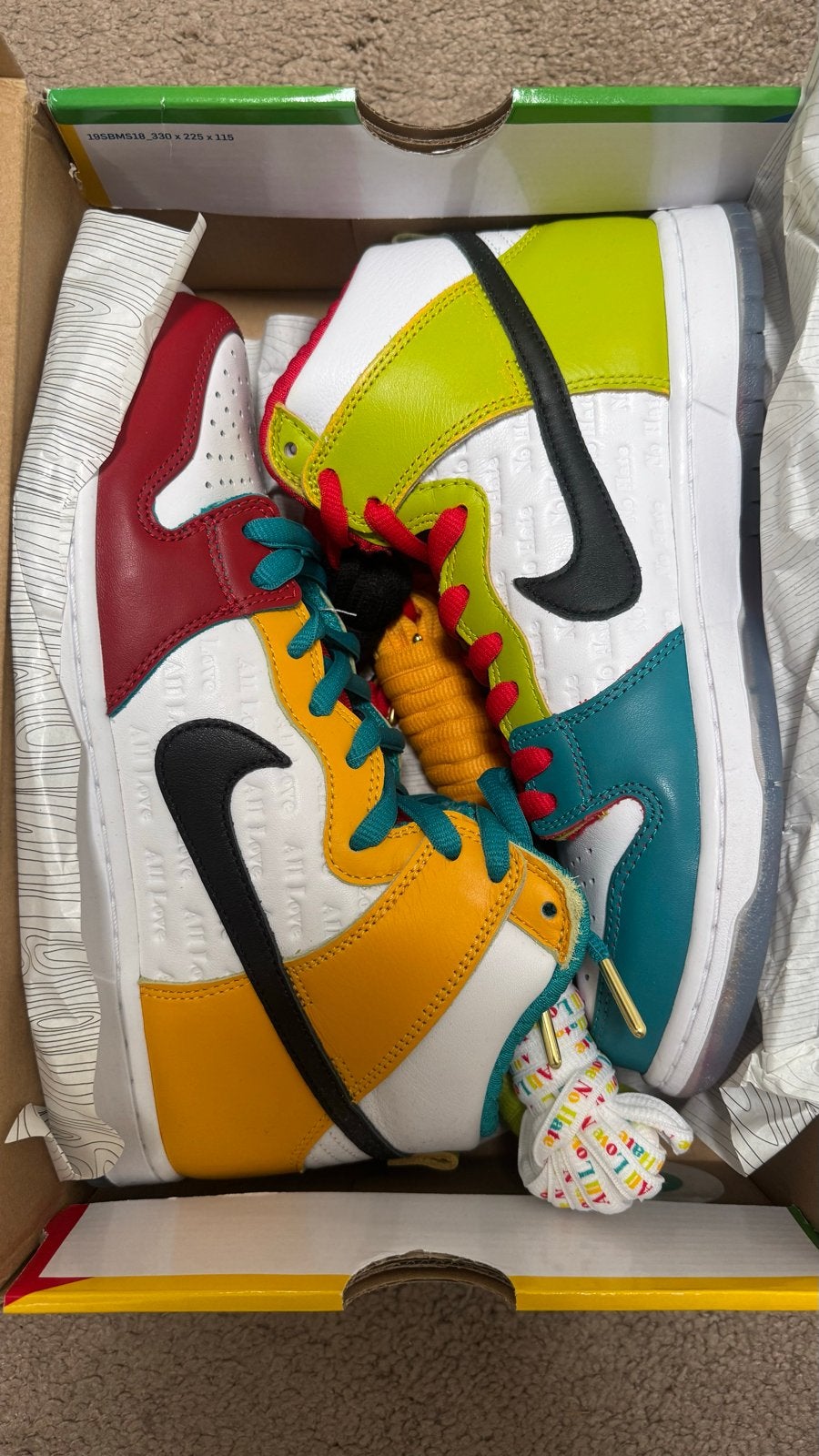 Nike SB Dunk High Pro QS - Multicolor - Maat 42.5, Ophalen of Verzenden, Nieuw, Overige kleuren, Sneakers of Gympen