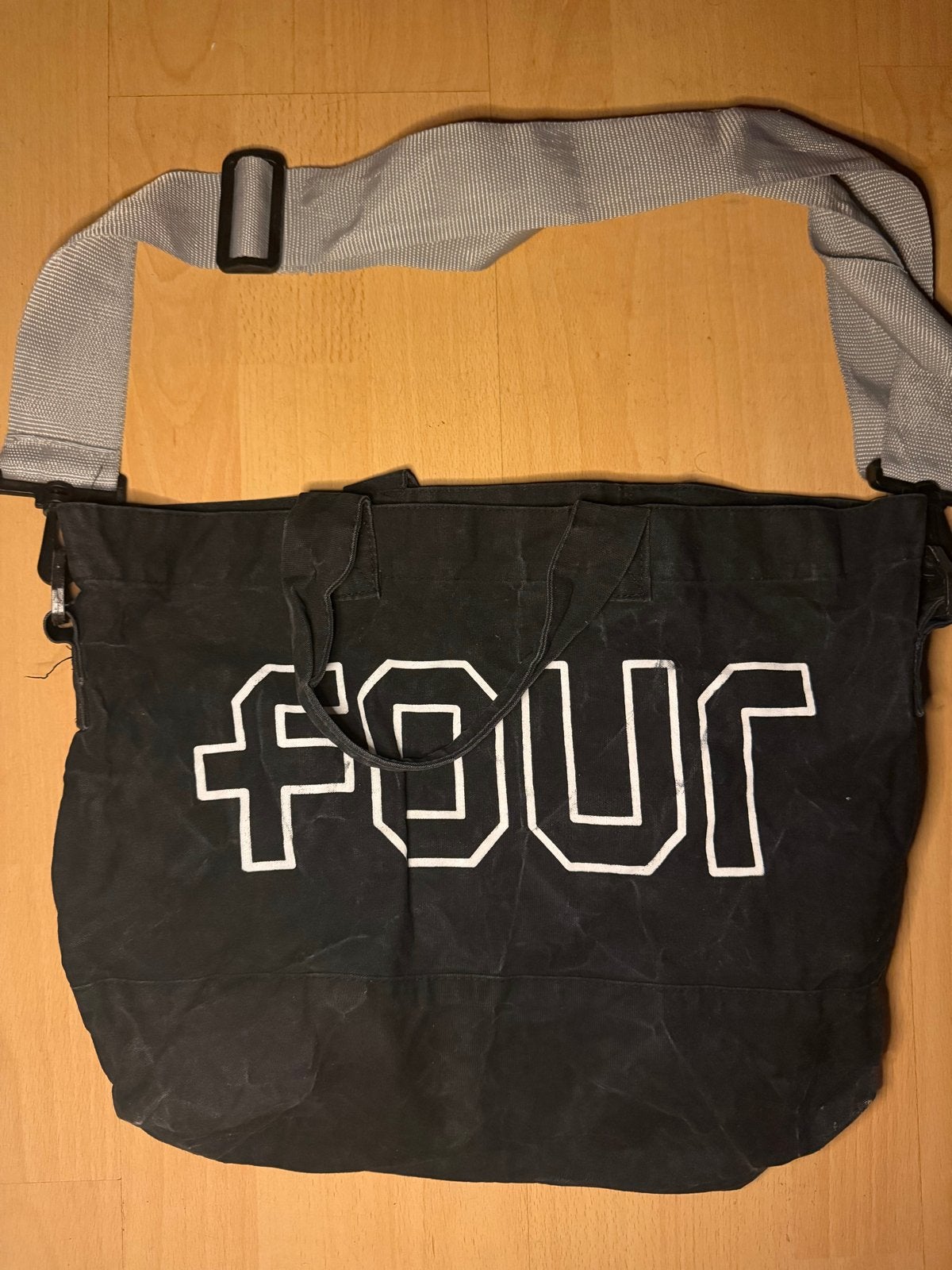 FOUR schoudertas - Zwart - Maat S, Sieraden, Tassen en Uiterlijk, Ophalen, Gebruikt, Zwart, Schoudertasje