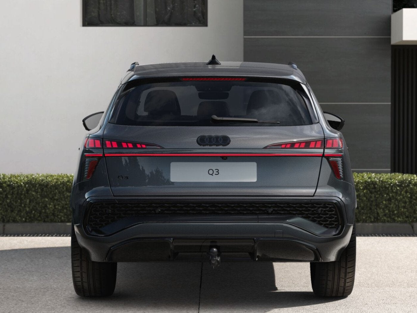 Audi Q3 S edition e-hybrid 272 PK | Optiek zwart | Tech plus, Auto's, 1800 kg, 1498 cc, 150 min, 26 kWh