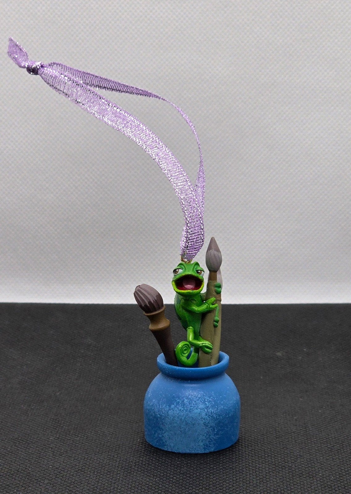 Disney Pascal Rapunzel kerst ornament hanger kerstbal, Ophalen of Verzenden, Nieuw