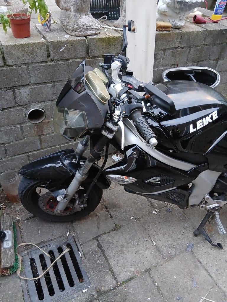 Sportieve Leike Scooter 50cc 4-takt 500 euro, Ophalen, Gebruikt, Leike, Benzine
