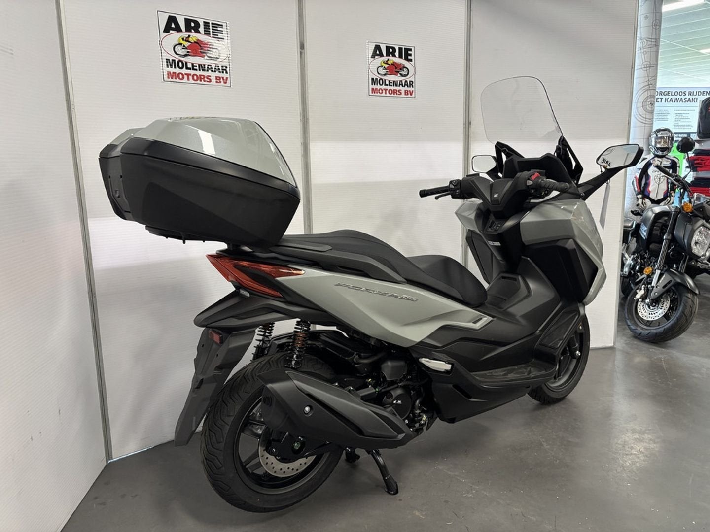 Honda NNS 350 FORZA ABS (bj 2026), Motoren, HONDA, Bedrijf, Onbekend, Onbekend