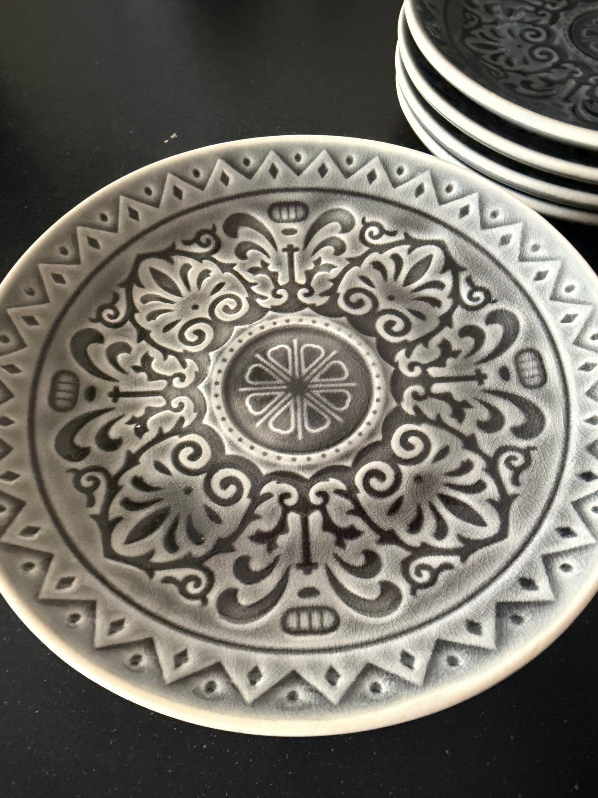 Albert Heijn servies bordjes grijs en turquoise, Gebruikt, Keramiek, Ophalen of Verzenden, Albert Heijn