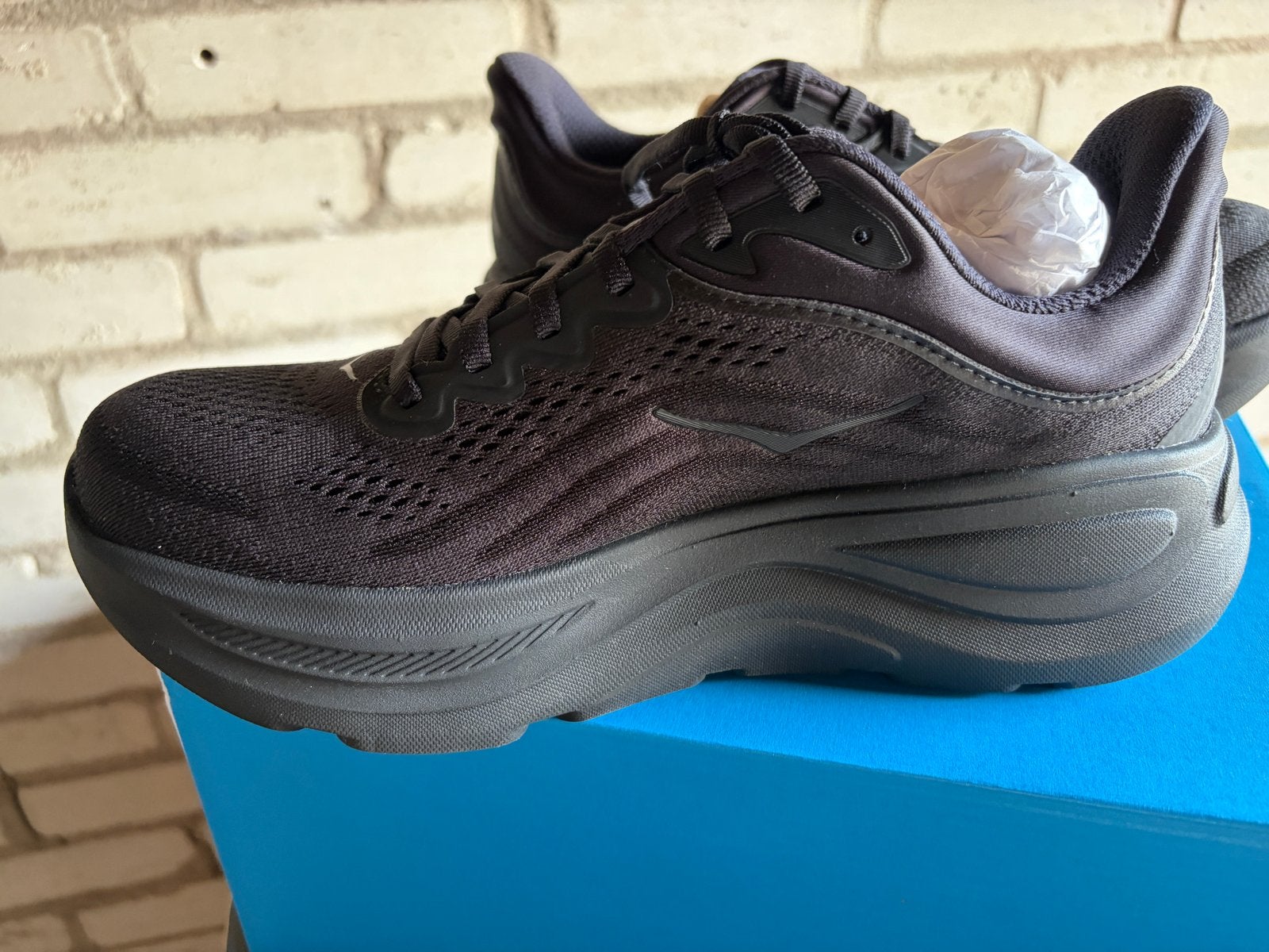 HOKA Bondi 9 Black/Black – heren – maat 40⅔ – ongebruikt, Overige merken, Nieuw, Ophalen of Verzenden, HOKA / Deckers Europe Limited