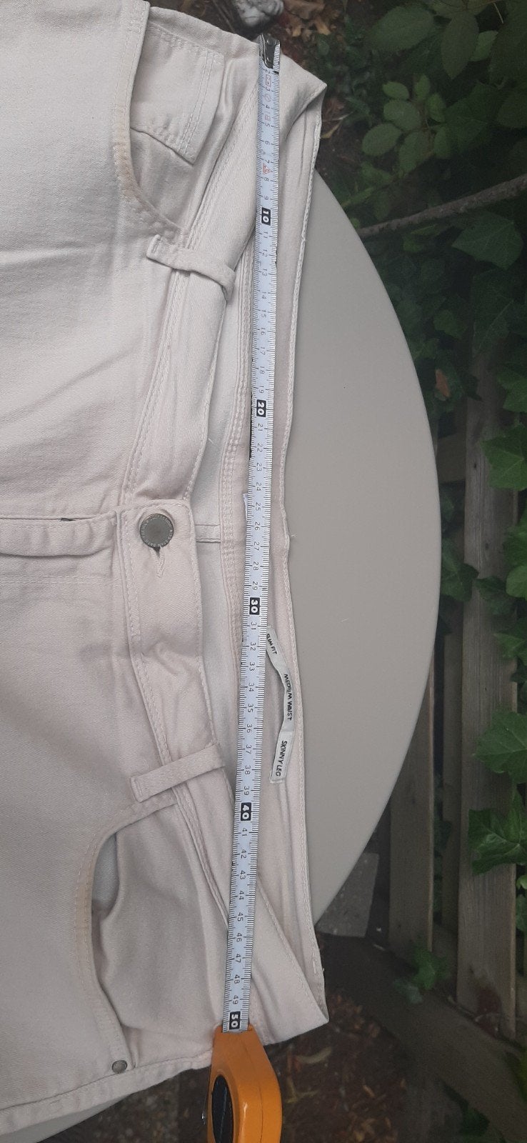 Crème Slim Fit Skinny Leg Broek - Maat 48/50, Beige, Maat 42/44 (L), Ophalen of Verzenden, Onbekend