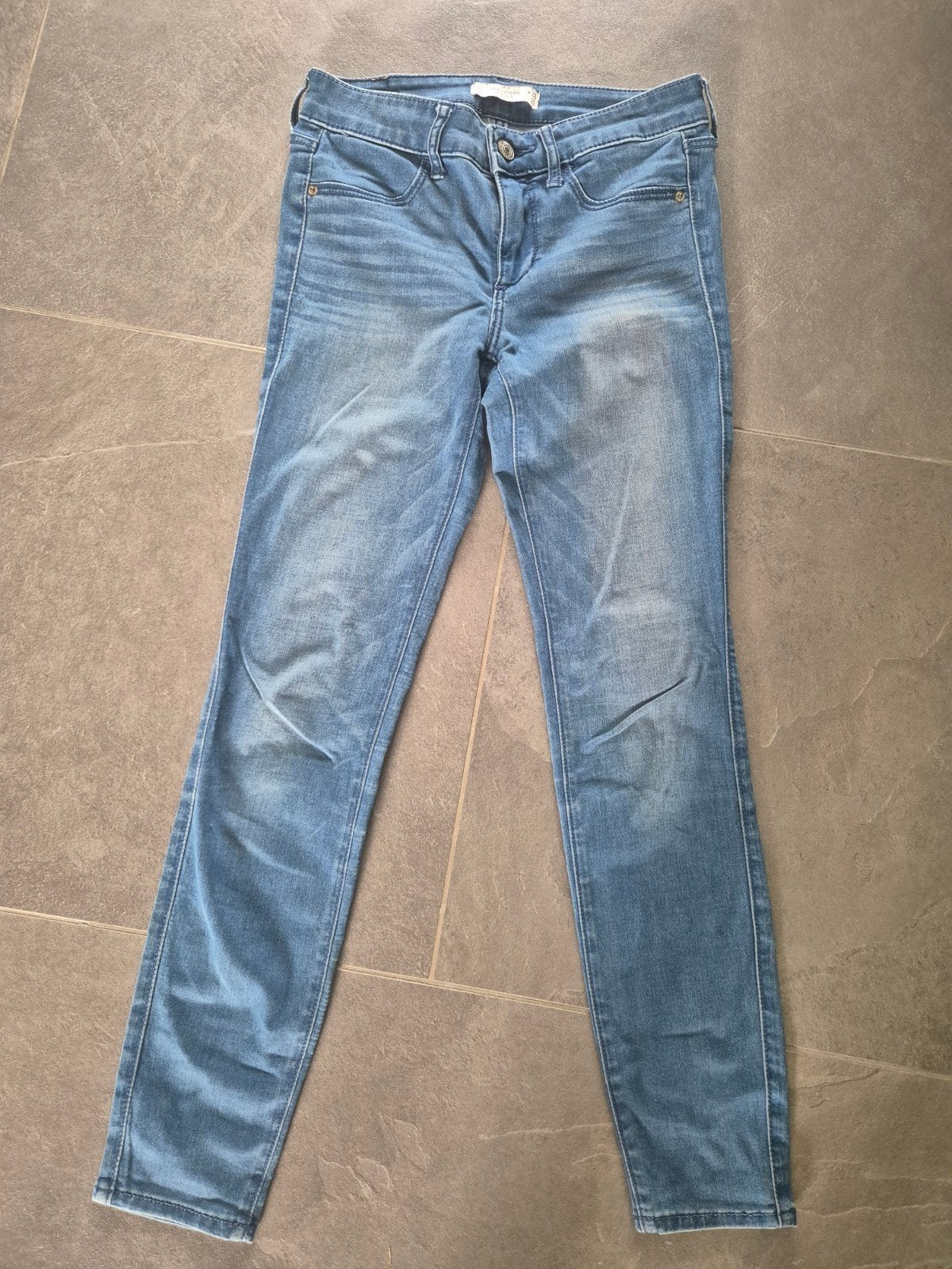 Spijkerbroek maat xs, Blauw, Ophalen of Verzenden, Zo goed als nieuw, W27 (confectie 34) of kleiner